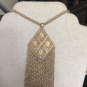 Stella & Dot Pendant Necklace